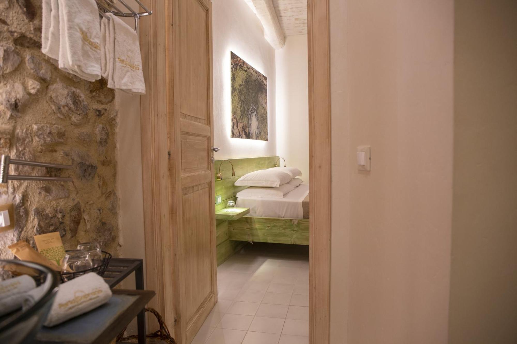 Porta Soprana Luxury Guest House & Spa Sclafani Exteriör bild
